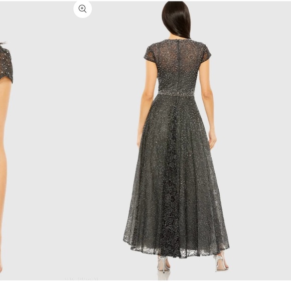 Elegant Gray Evening Gown - Picture 3 of 3